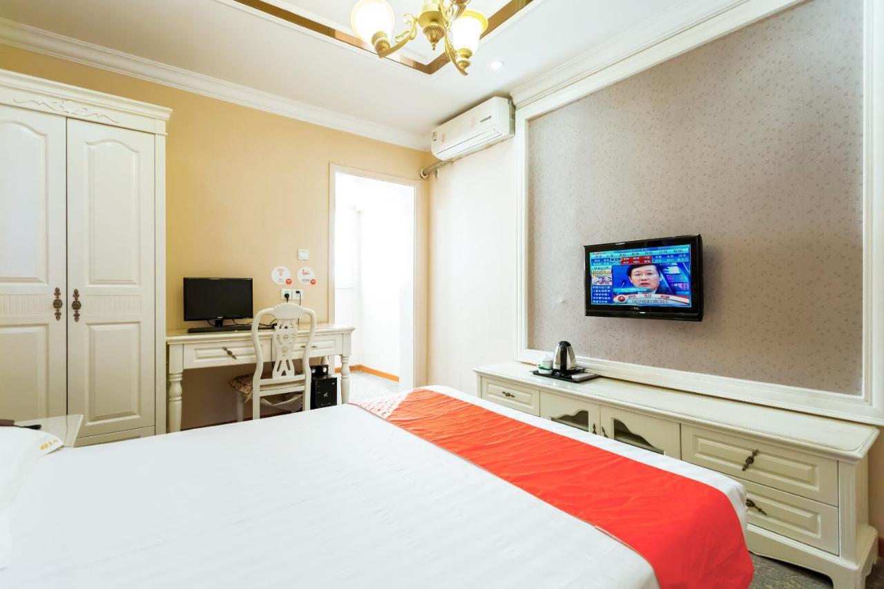 Nafee Hotel 전장 외부 사진